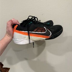 Nike Men's Black and Orange Athletic Shoes 10